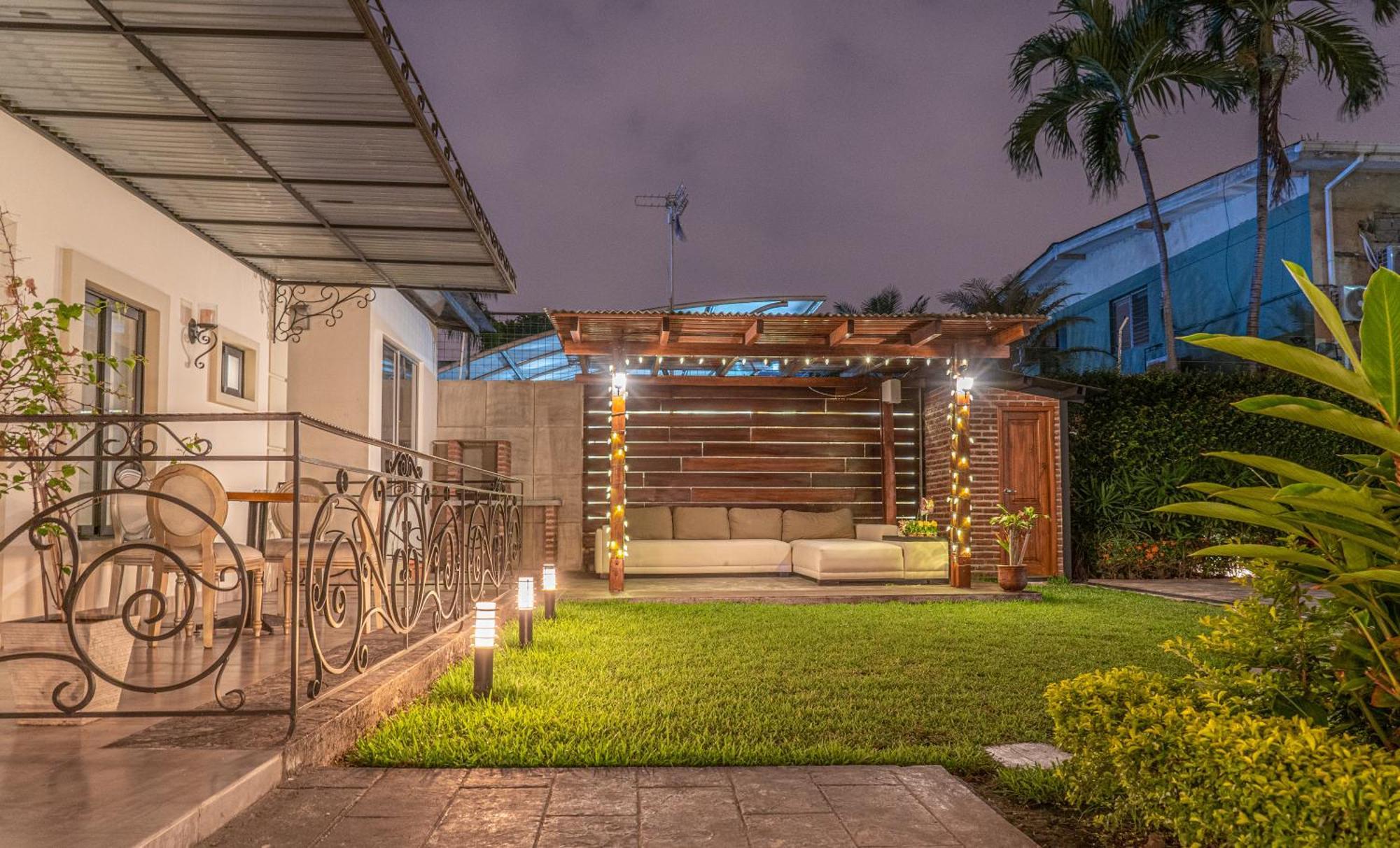 Praga Apartamentos Guayaquil Urdesa Exterior foto